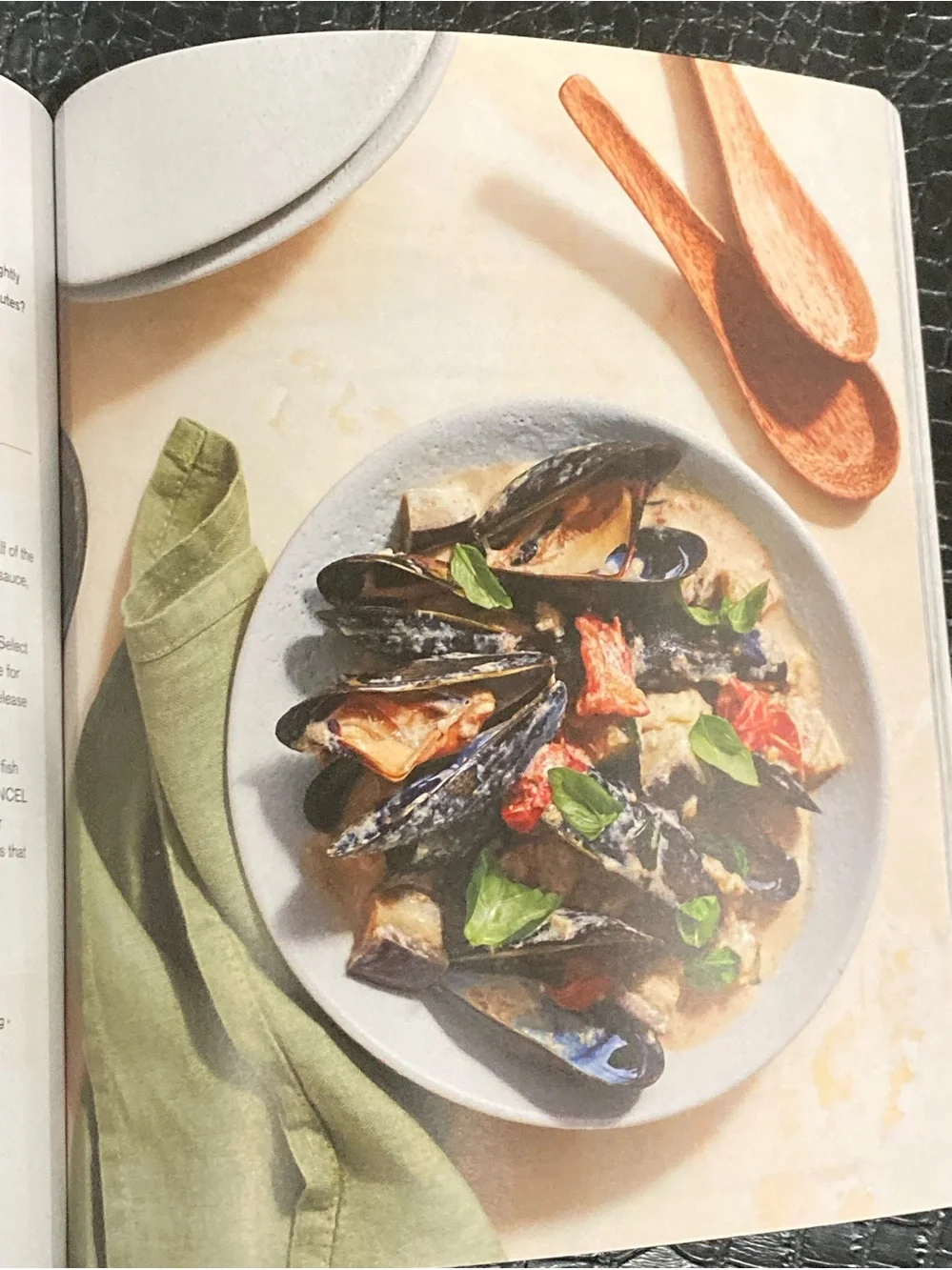 NEW Instant Pot Miracle Mediterranean Diet Cookbook by Urvashi Pitre